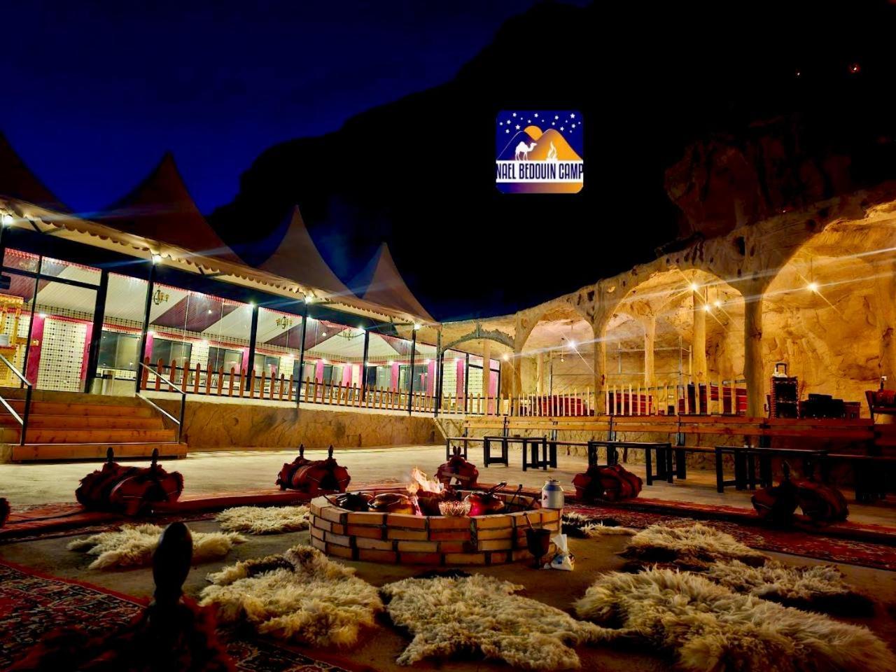 Nael Bedouin Luxury Camp Вади Рум Екстериор снимка